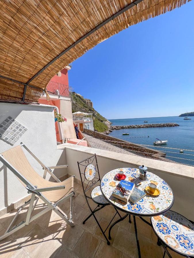 Calilla House By Procida Reserve Apartment ภายนอก รูปภาพ