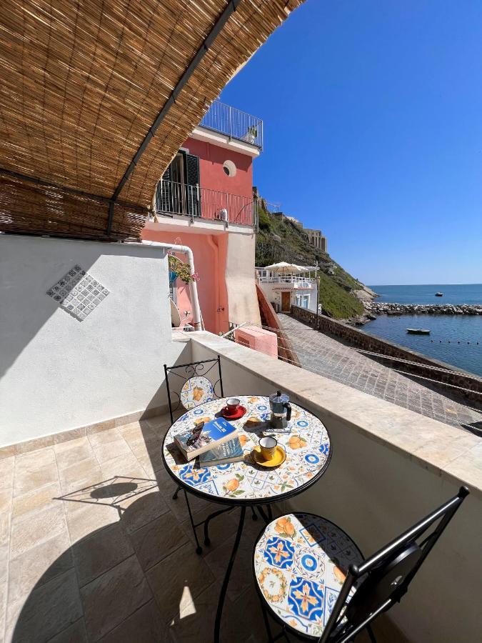 Calilla House By Procida Reserve Apartment ภายนอก รูปภาพ